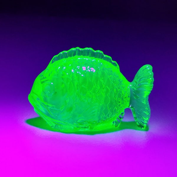 Green Vaseline Glass Uranium Glass Fish - Depression Style Glass, Vintage, Retro Home Decor, Aquarium, UV Blacklight, Art Glass, Koi Fish