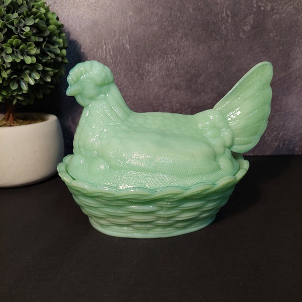 Jadeite Depression Style Glass Nesting Chicken Hen on Nest Candy Dish with Lid - Vintage, Farmhouse, Cookie Jar, Rooster, Retro Home Decor