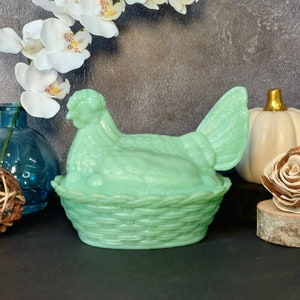 Jadeite Depression Style Glass Nesting Chicken Hen on Nest Candy Dish w/ Lid, Vintage Style Farmhouse, Cookie Jar, Rooster, Retro Home Decor
