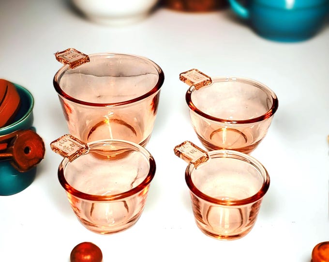 Nesting Glass Measuring Cup Set, Pink Amber - Vintage Style, Depression Style, Farmhouse Kitchen Gift, Retro Cooking, Country Kitchenware