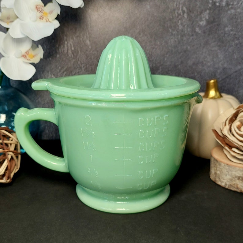 Jadeite Juicer Reamer & 2 Cup Measuring Cup, Huge 2 PC, Depression Style, Vintage Style Kitchen, Farmhouse, Milk Glass, Cooking, Mixing Bowl image 7