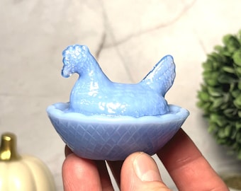 Periwinkle / Powder Blue Depression Style Glass Mini Hen on Nest Chicken Salt Cellar Dish, Vintage Style Farmhouse Decor, Pastel Milk Glass