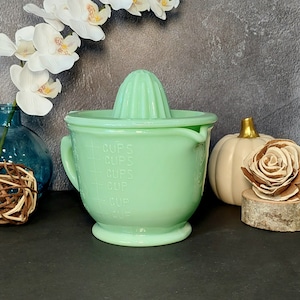 Jadeite Juicer Reamer & 2 Cup Measuring Cup, Huge 2 PC, Depression Style, Vintage Style Kitchen, Farmhouse, Milk Glass, Cooking, Mixing Bowl image 3