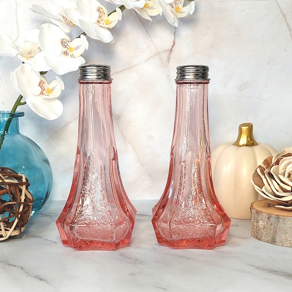 Pink Depression Style Glass Eiffel Tower Floral Salt & Pepper Shaker Set - Vintage, Art Deco, Kitchenware, Retro Home Decor, Farmhouse, Jar