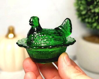 Green Glass Hen on Nest Salt Dish, Depression Style Chicken - Vintage Style, Farmhouse Kitchen Decor, Ring Holder, Farm & Ranch, Cottage