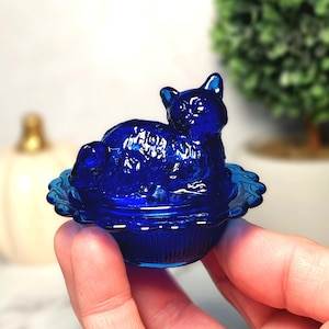 Vintage Glass Cat Nest - Etsy