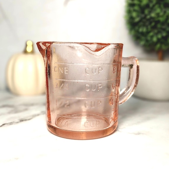 Pink Amber Glass Measuring Cup, Depression Style, Vintage Style Kitchen, Farmhouse Decor, Retro Cooking, Kitchenware, Mom Gift, Country Home