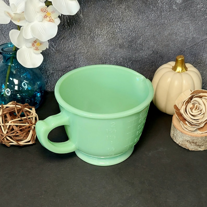Jadeite Juicer Reamer & 2 Cup Measuring Cup, Huge 2 PC, Depression Style, Vintage Style Kitchen, Farmhouse, Milk Glass, Cooking, Mixing Bowl image 9