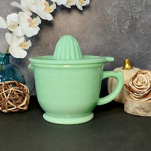 Jadeite Juicer Reamer & 2 Cup Measuring Cup, Huge 2 PC, Depression Style, Vintage Style Kitchen, Farmhouse, Milk Glass, Cooking, Mixing Bowl image 5