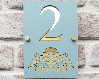 Letrero de casa personalizado con espejo, diseño floral vertical con placa separadora, regalo para casa nueva, letrero de dirección, primera vivienda, número de puerta