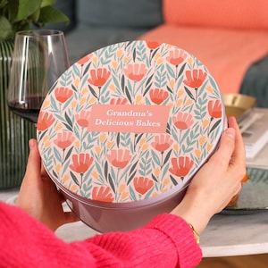 Lata para pasteles floral personalizada "Grandma's Bakes" para hornear, lata para pasteles personalizada, lata para guardar pasteles, latas para galletas personalizadas, regalo para el Día de la Madre.