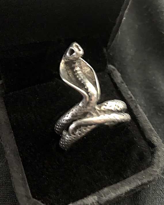 Snake Charmer Cobra Ring