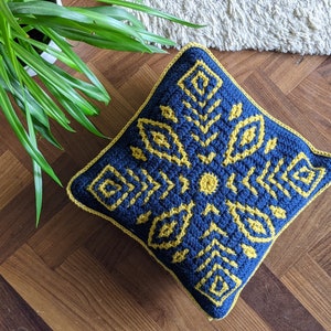 Cubierta de cojín de ganchillo mosaico con superposición de pavo real de diamantes - SOLO PATRÓN