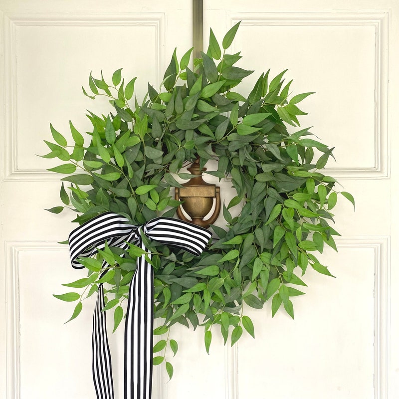 Black and White Wreath - Etsy