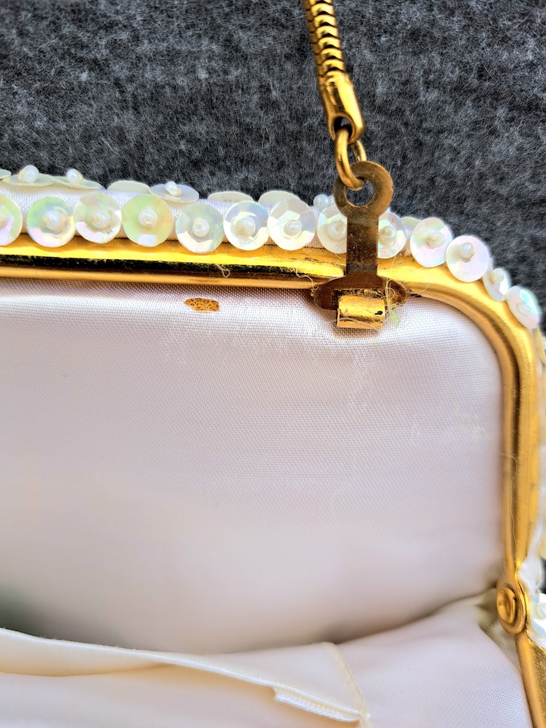 Vintage Beaded Bridal Clutch, Bridal purse, Beaded evening bag, white wedding purse image 5
