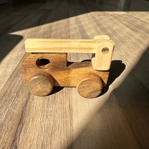 Wooden Crane Toy for Kids - Educational and Fun Transportation Playset|Wooden toy gift|Children&#39;s birthday gift