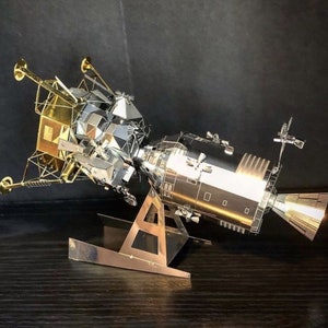 Model Apollo 11 Spacecraft Puzzle- Metal 3D Model - Age 14+ - Command Module, Lunar Module, Space Travel