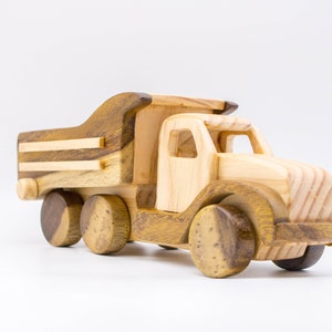 Handmade Wooden Dump Truck Toy: Natural Wood, Safe for Kids