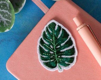 Monstera plant leaf iron-on patch