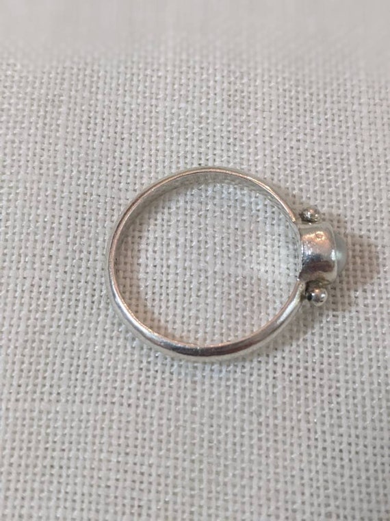 Genuine silver pearl solitaire/stacking ring in s… - image 5
