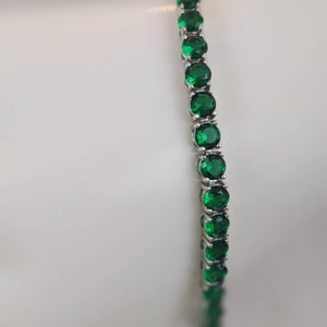 15.5 ct emerald zirconia tennis bracelet in sterling silver