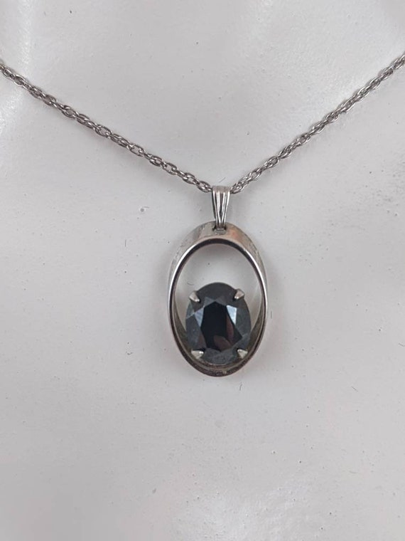 Modern oval hematite and sterling pendant on ster… - image 1