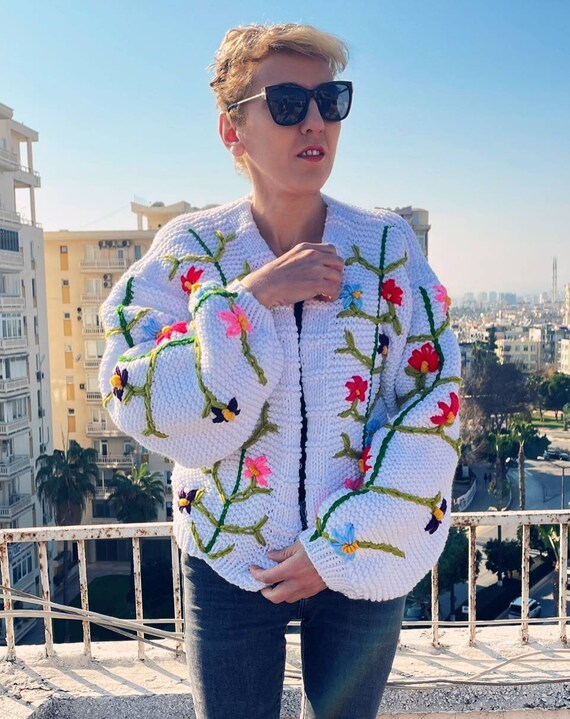 Cardigan brodé online femme