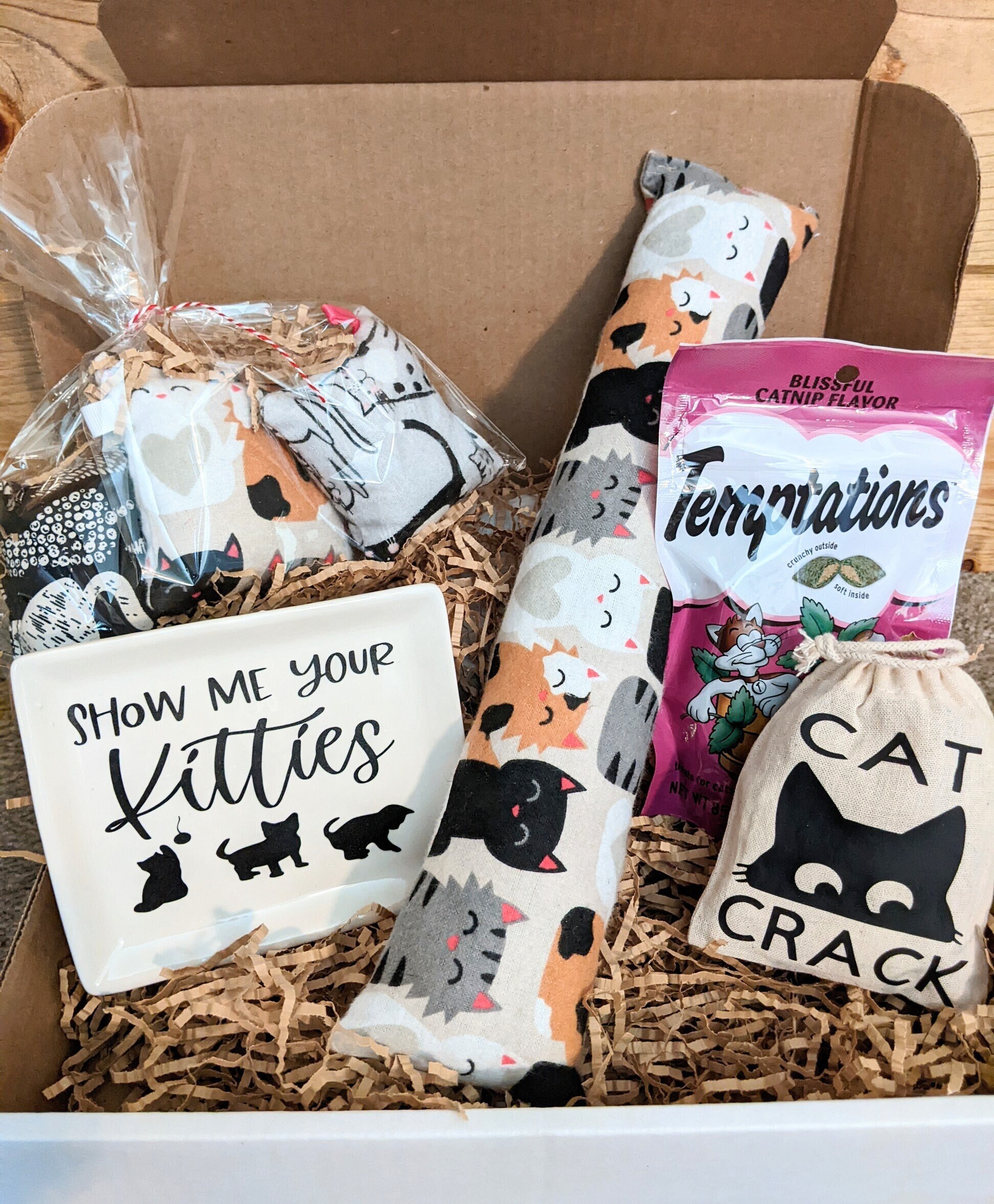 Crazy cat lady subscription box hotsell