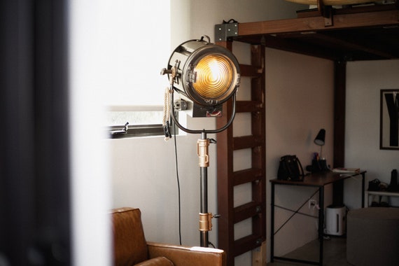 Vintage Hollywood Movie Light With Stand - Etsy