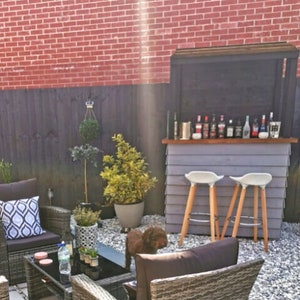 Small Garden Bar