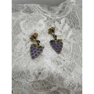 Vintage Grape Gold Tone Pierced Earrings