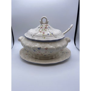 Vintage Safaril Hand-Painted Large Soup Tureen, (4) Piece Set, Portugal