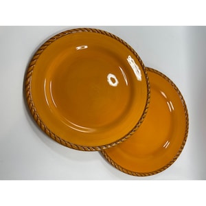 Hand Painted Tabletops Unlimited, Villa Bellagio, Twist-Edge Plate, Set of 2