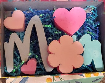 Mom, mother, soap, gift, giftset, mother's day, special, handmade, handmade soap