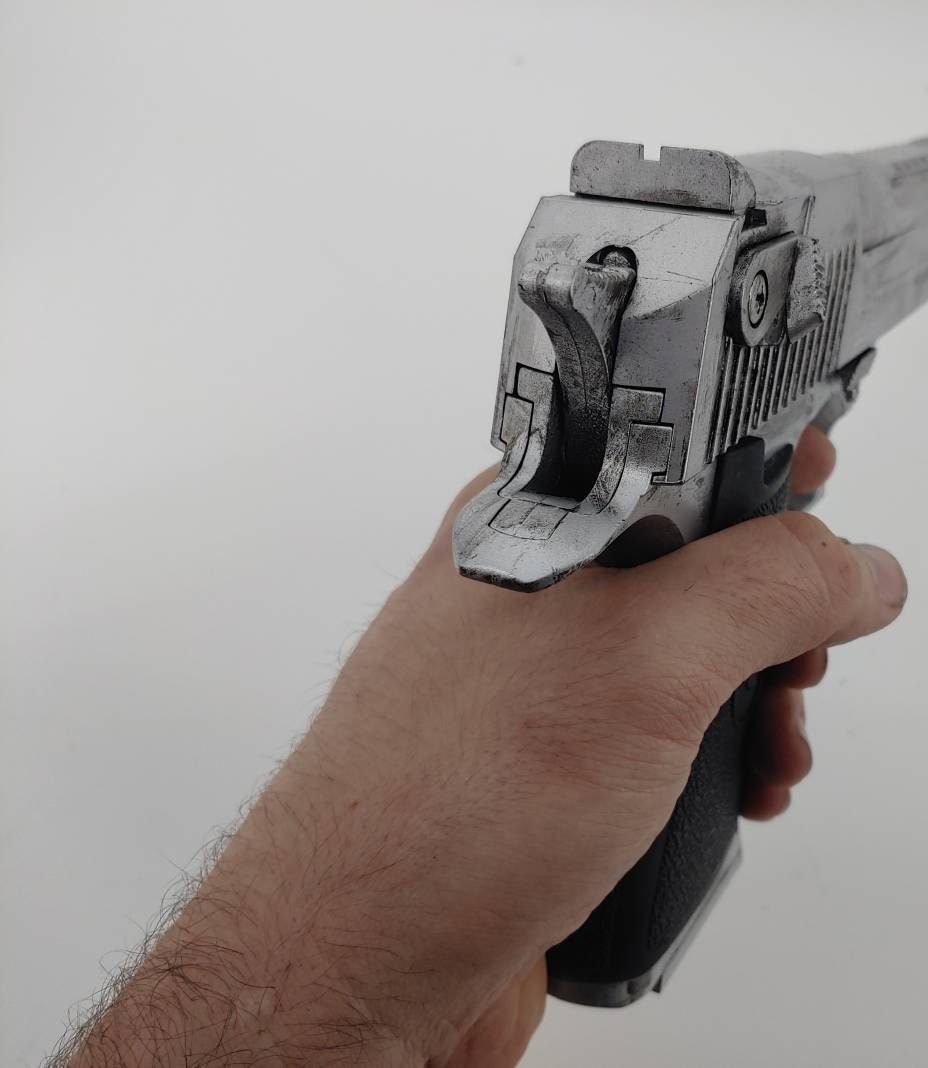 Pistola de resorte oficial Desert Eagle Airsoft Deadpool Comic Superhero  Cosplay Movie Prop Gun Réplica falsa de arma en película de ciencia ficción  -  México