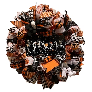 Halloween wreath, Whimsical wreath, Pumpkin wreath,Halloween Skeletons wreath,Dancing Skeletons wreath,Skeleton wreath,Halloween door wreath
