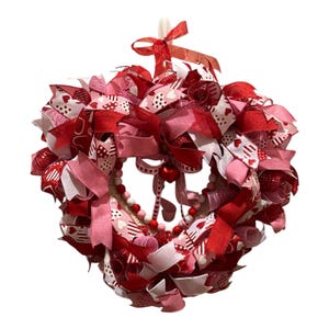 Valentine&#39;s Day wreath,Valentine&#39;s Day wreath, Heart wreath,Valentines decor,Valentines day decor,Heart Shaped wreath,Valentine Heart wreath