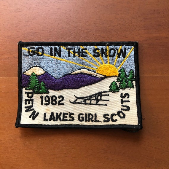 Vintage 1982 Penn Lakes Girl Scout Badge - image 1