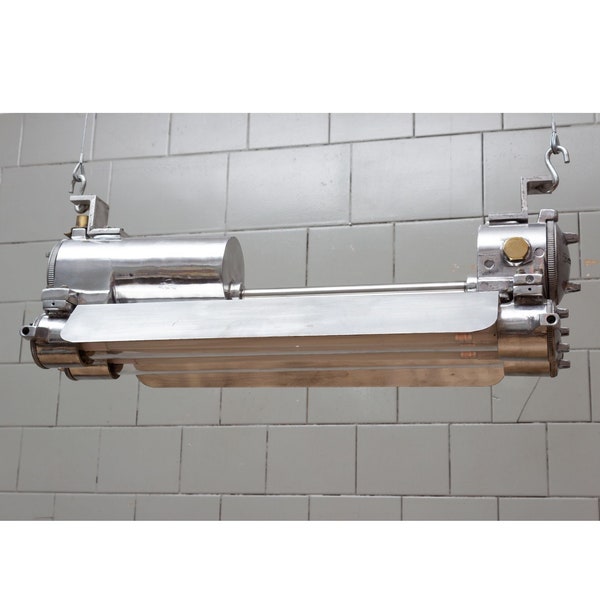 Dae Yang Tube Strip Light 700mm Industrielle Aluminiumflamme Beweis Doppel Antike hängende Decke