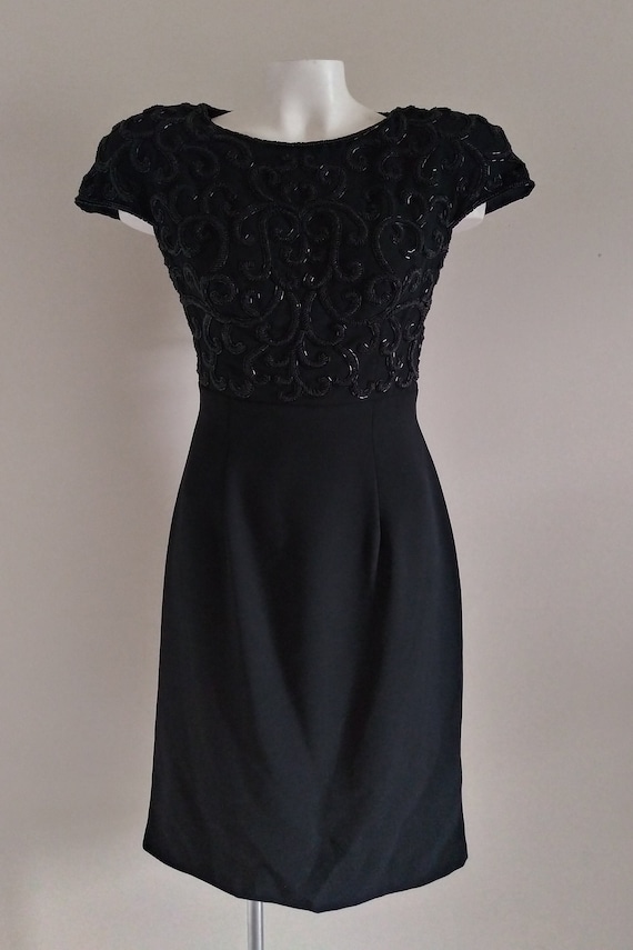 Veelam late 1990s vintage black beaded sheath dre… - image 2