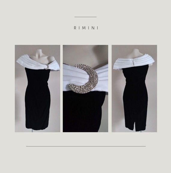 Rimini vintage 90s black velvet off shoulder wigg… - image 1