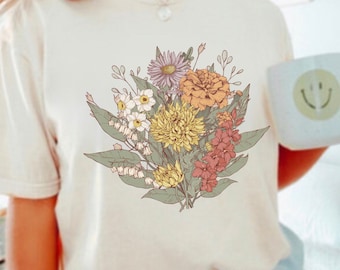 Personalized Birth Flower Bouquet tshirt, Birth Flower Graphic Shirt, womens shirt, Plant Lover Gift, Gift for mom