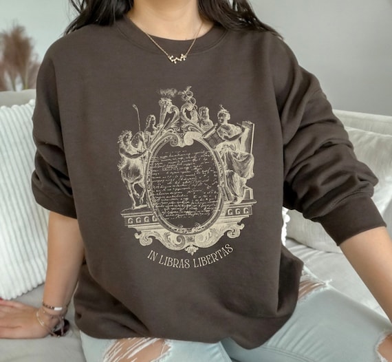 Dark Academia Sweatshirt Dark Academia Clothing Book lover Shirt Statue Shirt Bookish Shirt Light Academia Aesthetic Greek Latin Shirt Black