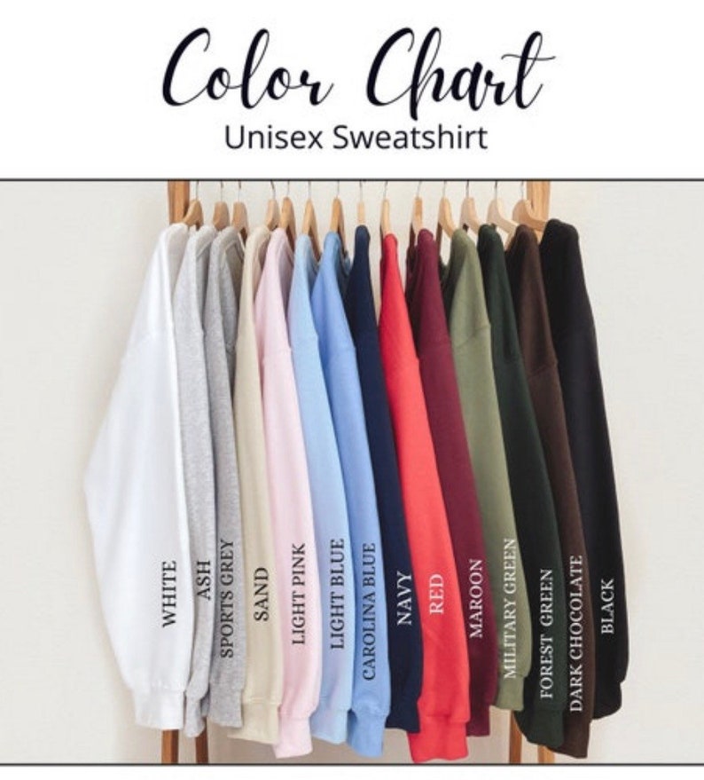 Op de afbeelding: Kleurenkaart met verschillende kleuren unisex sweatshirts. De kleuren zijn: wit, as, sport grijs, zand, licht roze, lichtblauw, Carolina blauw, marineblauw, rood, bordeaux, legergroen, bosgroen, donker chocolade en zwart.