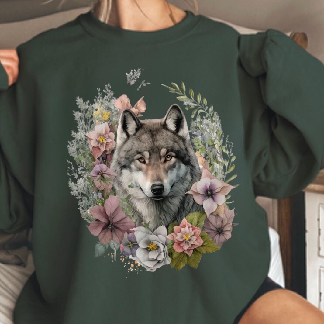 Wolf Crop Top, Boho Animal Shirt, Cute Fox, Wildlife Shirt, Floral