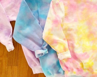 Personalized Custom Galaxy tie dyed Oversized sweatshirt top soft cotton candy Spring tie dye, sweatshirt, pastel, pink, unisex, purple