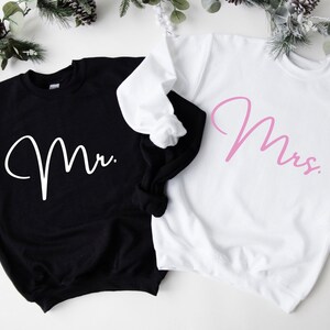 Mr and Mrs Matching Couples Sweatshirts, Wedding Sweatshirt, Honeymoon Shirt, Wedding Gift, Bride Groom Crewneck
