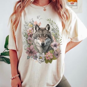 Wolf Shirt, Boho Animal Shirt, cute fox, wildlife shirt, Floral Wolf Sweatshirt, Wolves Shirt, Wolf Gift, Fox Shirt, Hoodie