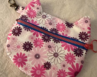Kitty Shaped Zipper Pouch: Card Holder Mini Bag with Clip (5x5.5")