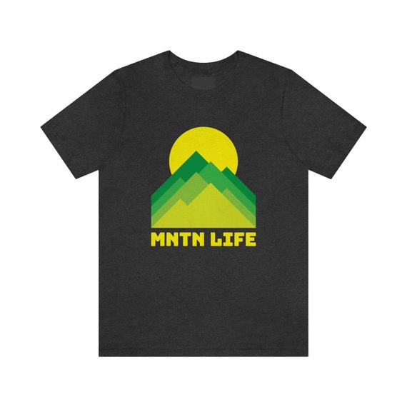Mountain Life T-Shirt - MNTN Life Camping Shirt - Vintage Retro Classic Nostalgic T-Shirt - Unisex Short Sleeve Tee